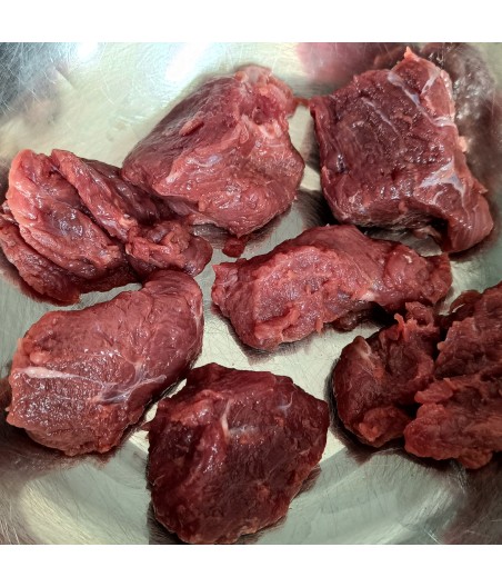 Viande de BŒUF en morceaux couper 1 Kg
